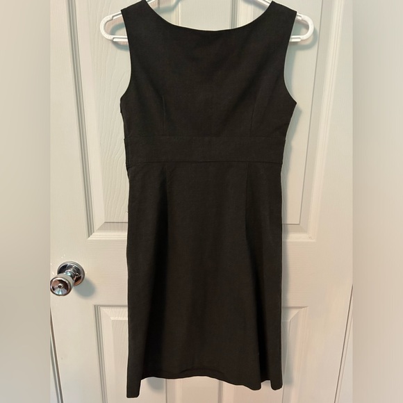 Gap Gray Sleeveless Dress - Picture 2 of 6